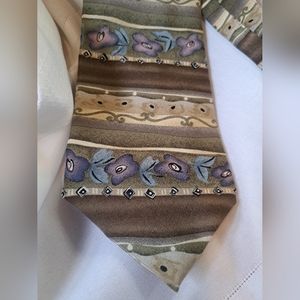 Jimmy V Lesley Visser Collection One Silk Neck Tie Made By Stonehenge U.S.A